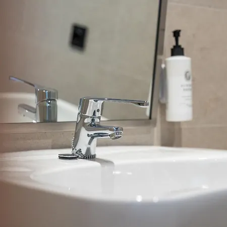 Ξενοδοχείο Easyhotel La Sagrera