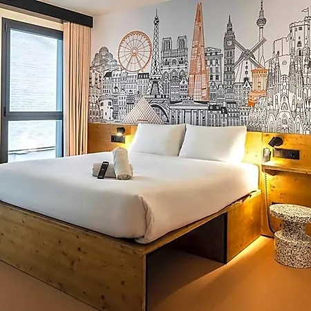 Easyhotel La Sagrera ホテル バルセロナ