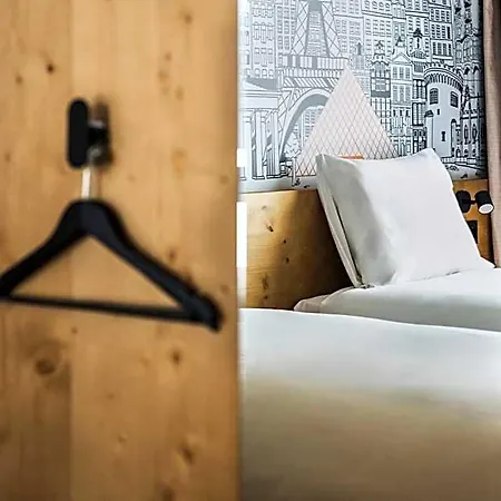 Easyhotel La Sagrera バルセロナ