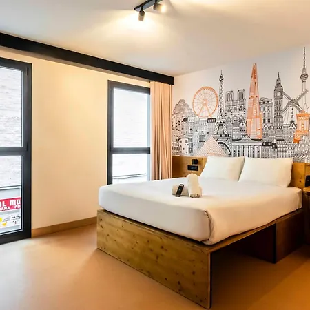 Easyhotel La Sagrera * Barcelona