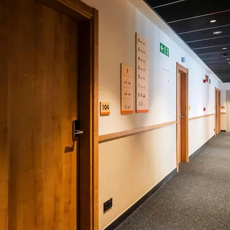 Hotel Easyhotel La Sagrera *