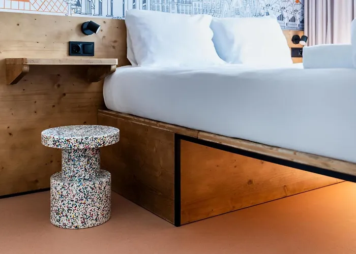 Easyhotel La Sagrera *