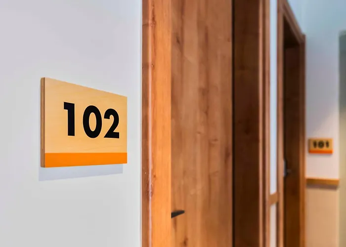 Easyhotel La Sagrera