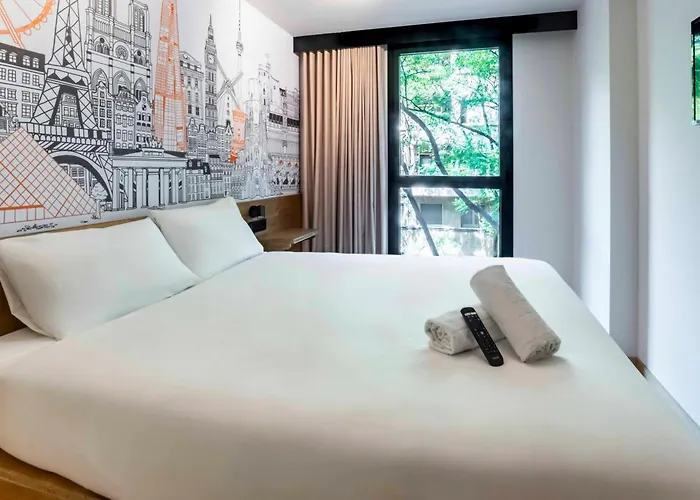 Hotel Easyhotel La Sagrera *