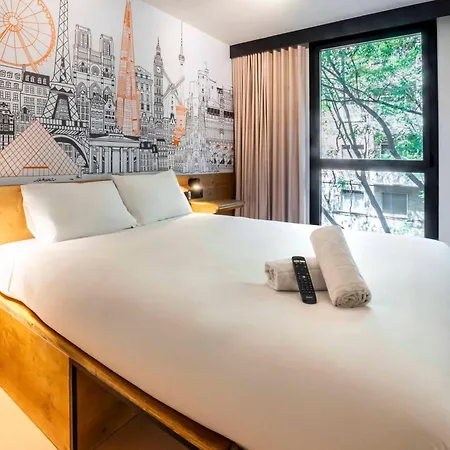 Easyhotel La Sagrera Barcelona